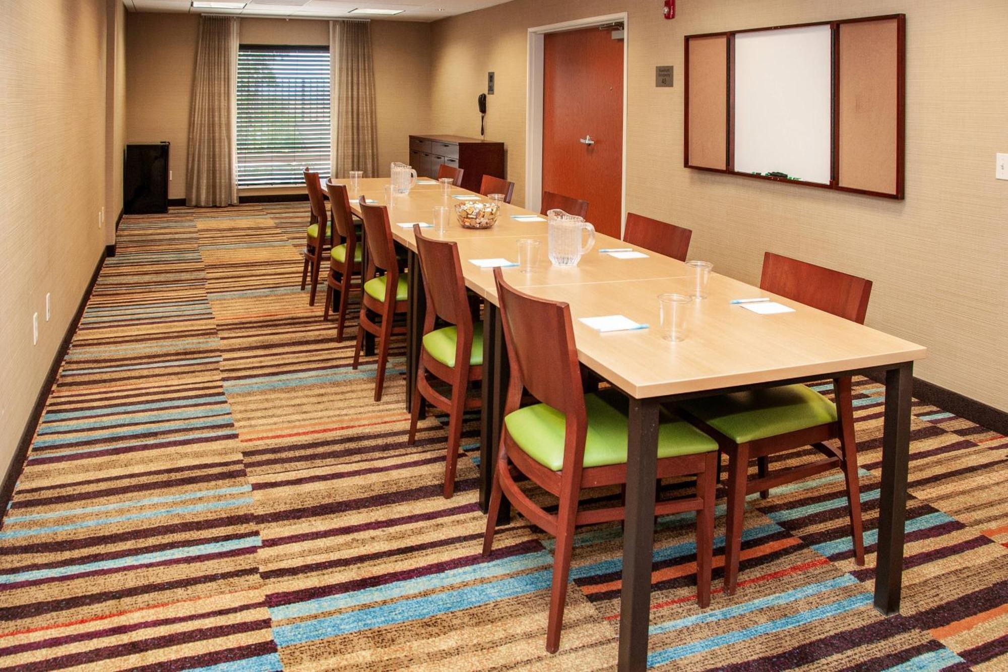 Fairfield Inn And Suites By Marriott Colorado Springs North Air Force Academy Gleneagle Dış mekan fotoğraf