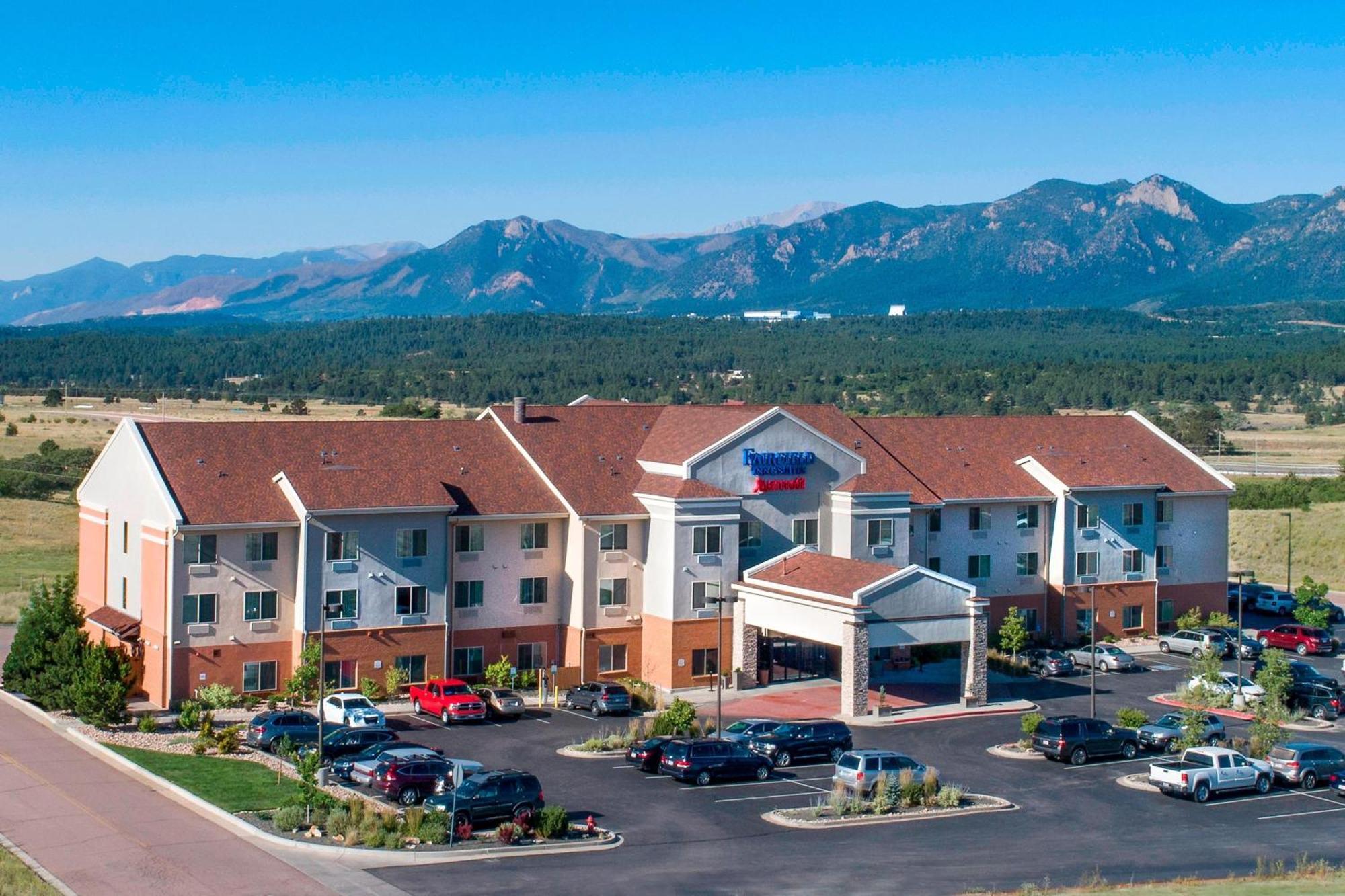 Fairfield Inn And Suites By Marriott Colorado Springs North Air Force Academy Gleneagle Dış mekan fotoğraf