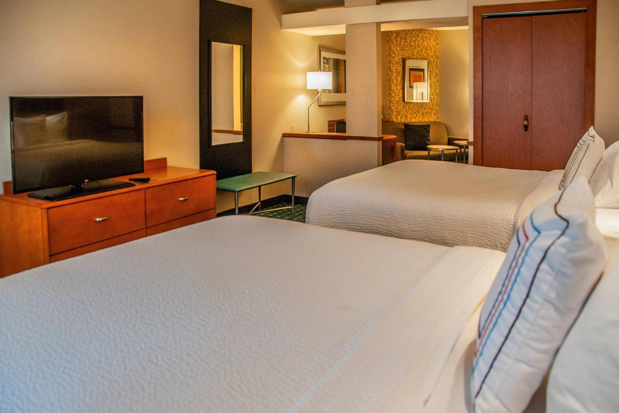 Fairfield Inn And Suites By Marriott Colorado Springs North Air Force Academy Gleneagle Dış mekan fotoğraf